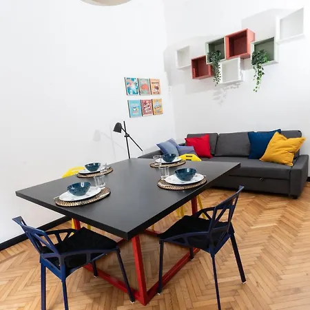 Apartment Pop House - Spacious Flat Next To Cathedral & *