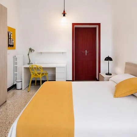 Pop House - Spacious Flat Next To Cathedral & Apartamento Como