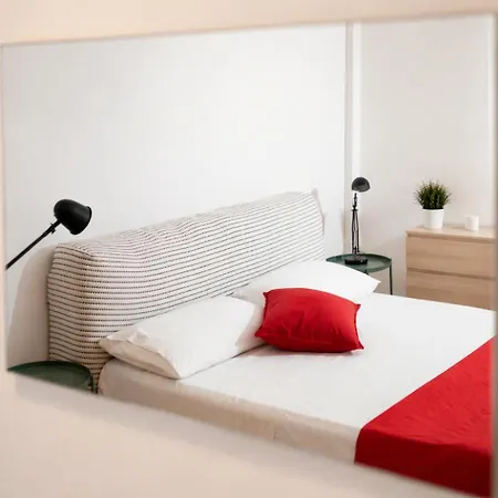 Pop House - Spacious Flat Next To Cathedral & Apartamento