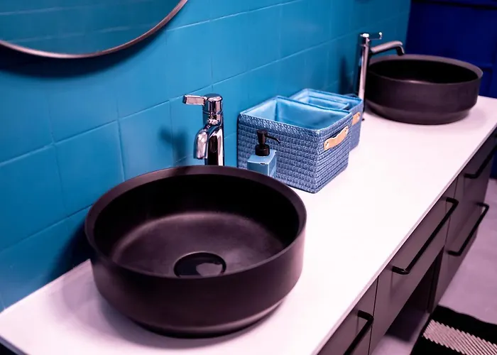 Apartment Pop House - Spacious Flat Next To Cathedral &