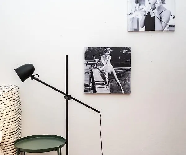 Pop House - Spacious Flat Next To Cathedral &