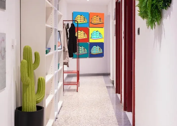 Pop House - Spacious Flat Next To Cathedral & *