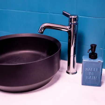 Pop House - Spacious Flat Next To Cathedral & Apartment *